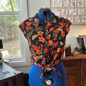 Princess Highway tie front moth and floral button down blouse